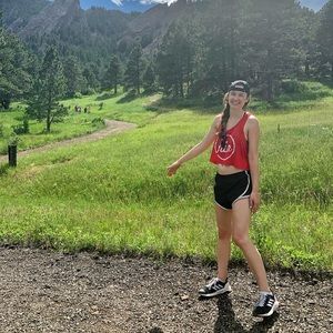 Meet your Posher, Allison